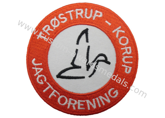 Correction de broderie de coton de Trostrup Korup pour des vêtements, chaussures, chapeaux