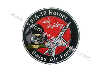 Cuir, feutre, correction suisse de broderie de l'Armée de l'Air de Jean avec la colle de fer de l'arrière