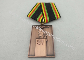 Médaille d'Arthur Arntzen 3D, médailles faites sur commande de sport avec le ruban spécial, matriçage avec le cuivrage antique