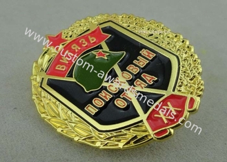 Les insignes militaires de souvenir d'émail mol avec en alliage de zinc, meurent les insignes frappés de récompenses d'armée